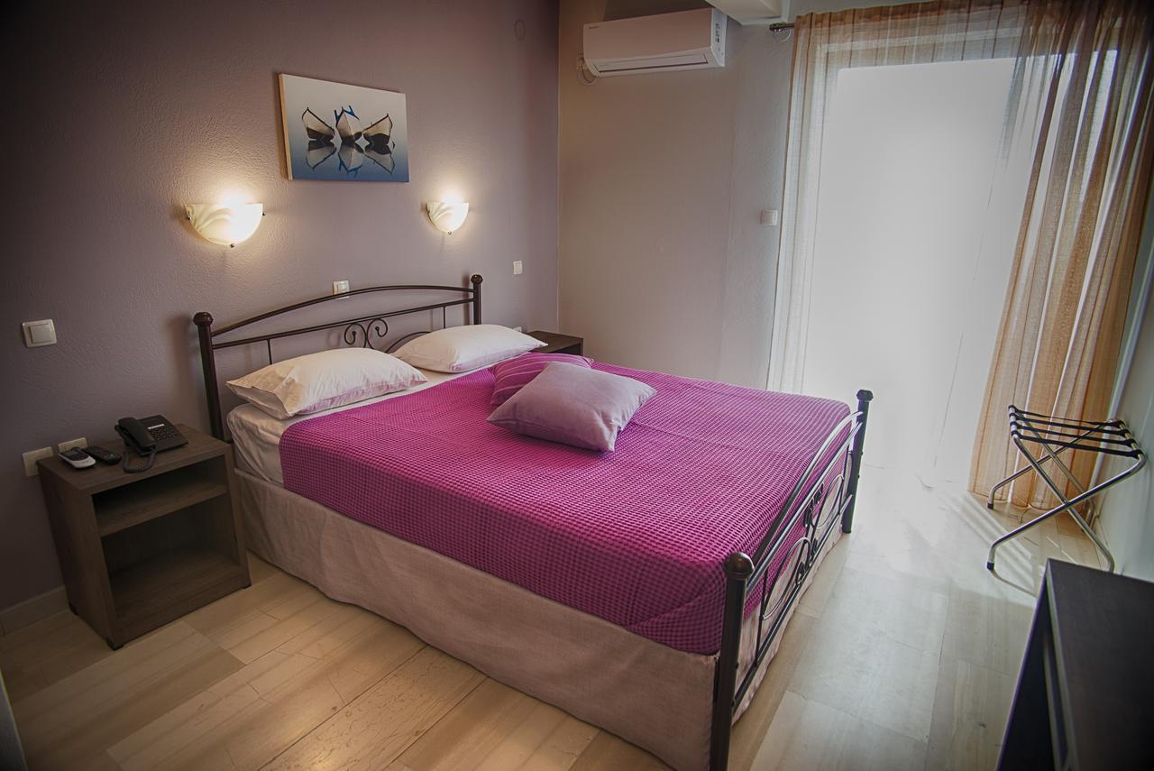 Galazio Limani - Rooms To Let モウドロス エクステリア 写真