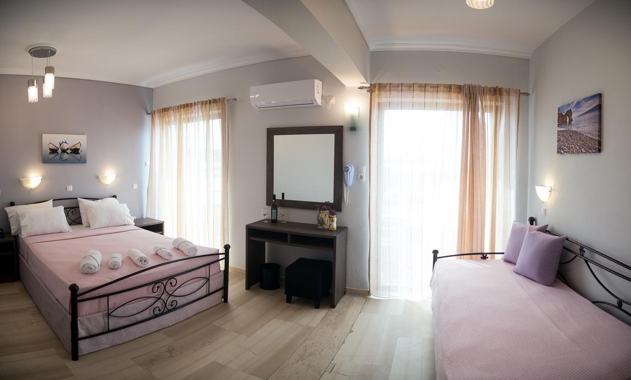 Galazio Limani - Rooms To Let モウドロス エクステリア 写真